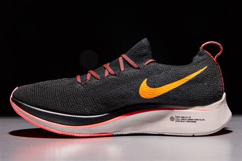 nike zoom flyknit weight